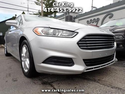 Silver 2016 Ford Fusion SE