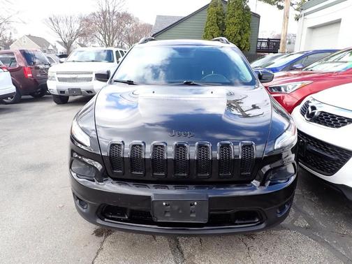 Black 2015 Jeep Cherokee Latitude