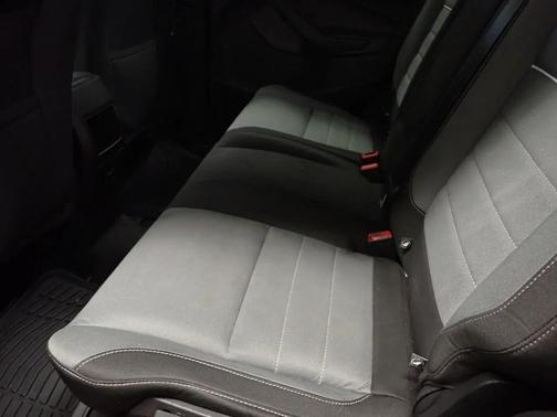 Gray 2013 Ford Escape SE