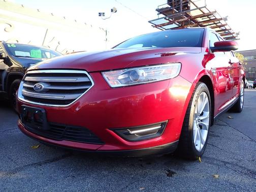 2013 Ford Taurus SEL