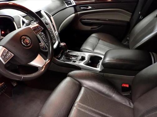 2010 Cadillac SRX Luxury Collection