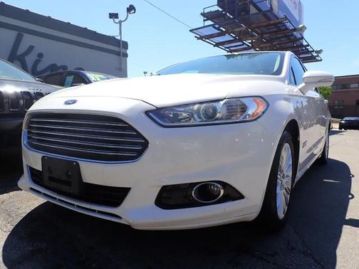 White 2014 Ford Fusion Energi Titanium