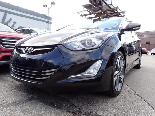 Black 2016 Hyundai ELANTRA Limited