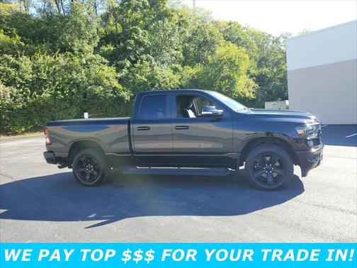 2022 RAM 1500 Big Horn Quad Cab 4x4 64' Box