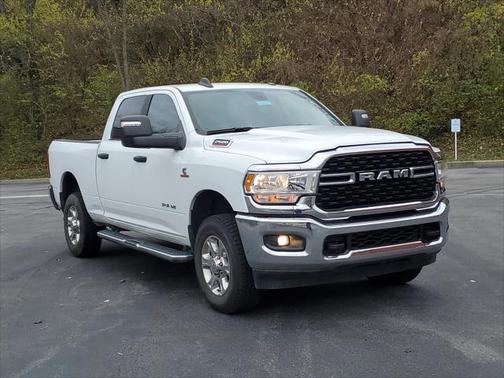 2024 RAM 2500 Big Horn Crew Cab 4x4 64' Box