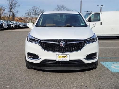 Photo 3 of 31 of 2019 Buick Enclave Essence