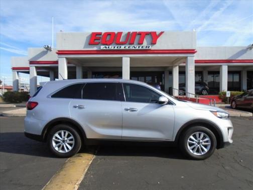 Photo 1 of 14 of 2020 Kia Sorento LX V6