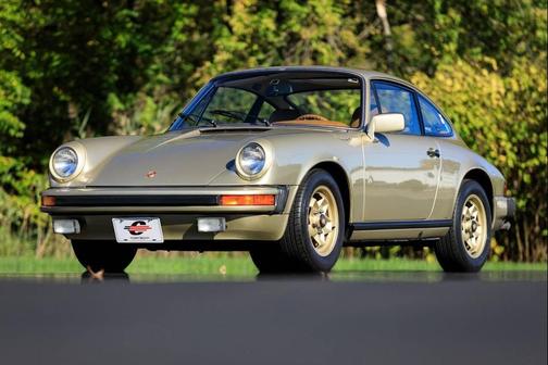 1976 Porsche 911 S Coupe Signature Edition