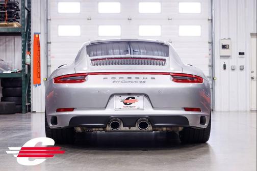 2017 Porsche 911 Carrera 4S