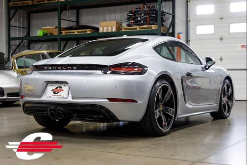 Rhodium Silver Metallic 2018 Porsche 718 Cayman S