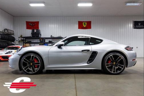Rhodium Silver Metallic 2018 Porsche 718 Cayman S
