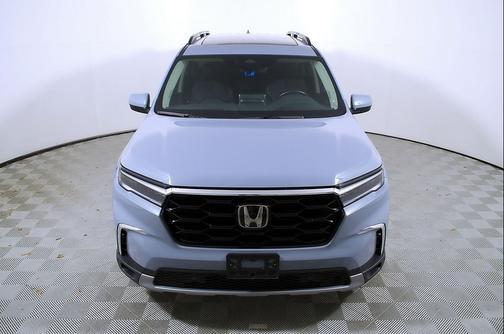 Gray 2024 Honda Pilot Touring 8-Passenger