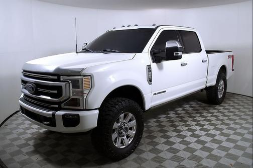 Star White Metallic Tri-Coat 2022 Ford F-250 Platinum