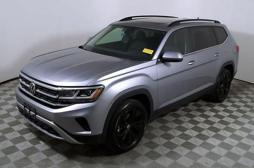 2022 Volkswagen Atlas 2.0T SE w/Technology