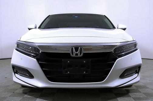 2020 Honda Accord Touring 2.0T
