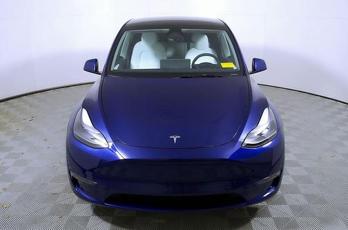 2024 Tesla Model Y Long Range Dual Motor All-Wheel Drive