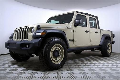 2020 Jeep Gladiator Sport