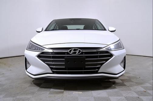 Quartz White Pearl 2020 Hyundai ELANTRA SE