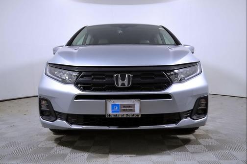 Silver Metallic 2026 Honda Odyssey EX-L