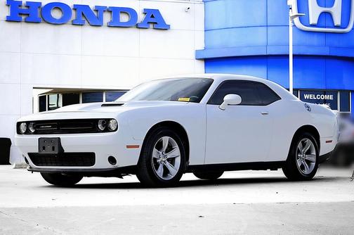 2019 Dodge Challenger SXT