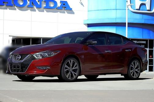 Coulis Red 2016 Nissan Maxima 3.5 Platinum