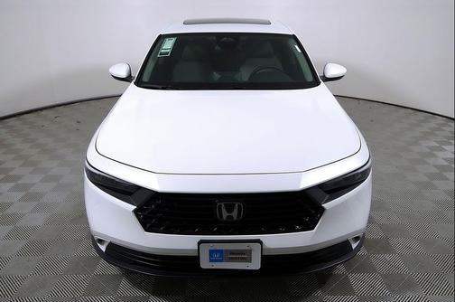 White Pearl 2023 Honda Accord EX