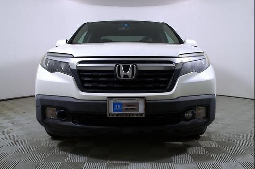 White Diamond Pearl 2017 Honda Ridgeline RTL