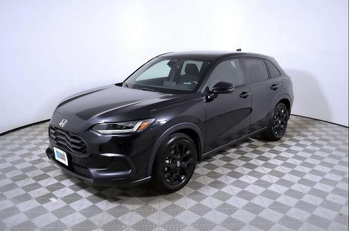 Crystal Black Pearl 2024 Honda HR-V Sport