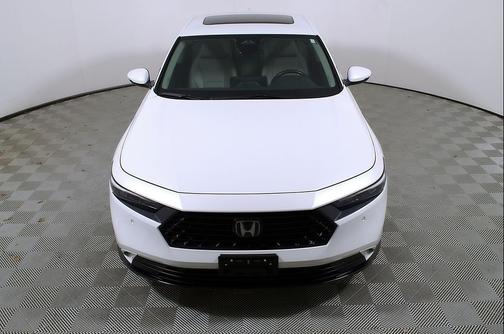 Platinum White Pearl 2023 Honda Accord Hybrid EX-L