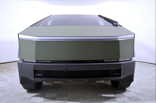 Stainless Steel 2024 Tesla Cybertruck Cyberbeast