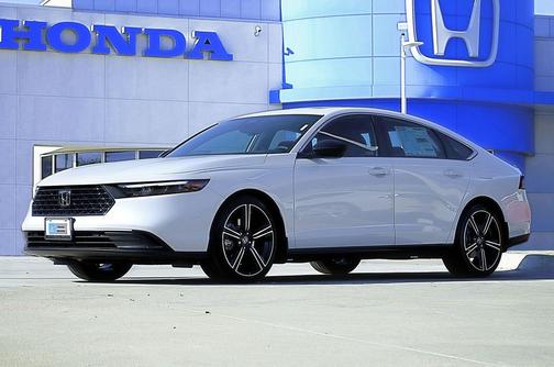 Platinum 2026 Honda Accord Hybrid Sport
