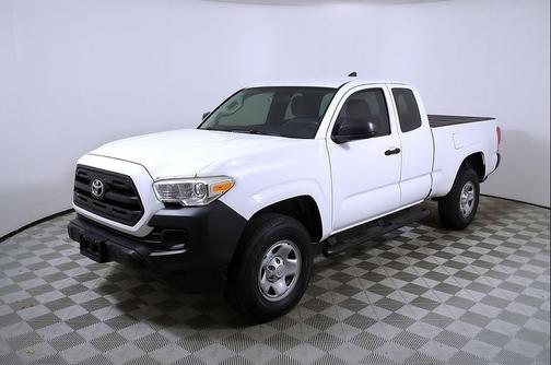 Super White 2017 Toyota Tacoma SR