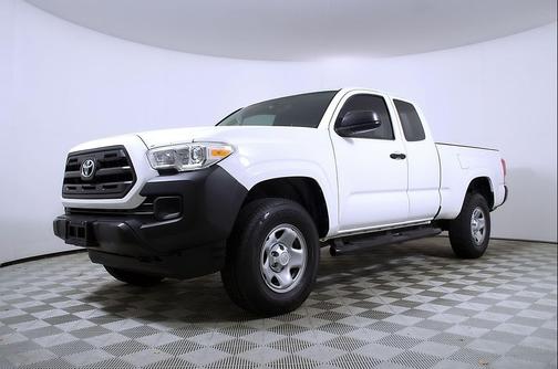 Super White 2017 Toyota Tacoma SR