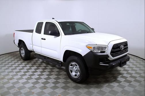 Super White 2017 Toyota Tacoma SR