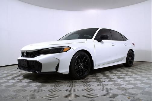Platinum White Pearl 2025 Honda Civic Sport