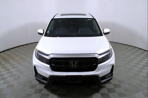 Platinum White Pearl 2025 Honda Ridgeline RTL