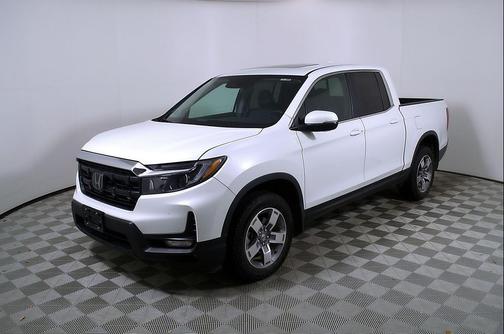 Platinum White Pearl 2025 Honda Ridgeline RTL