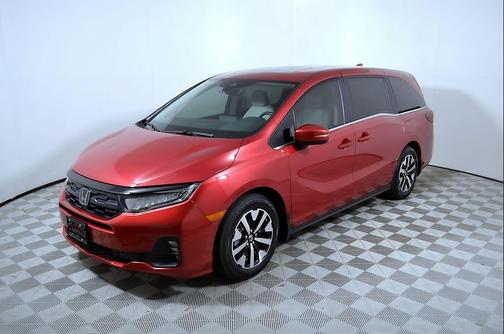 Radiant Red Metallic II 2025 Honda Odyssey EX-L