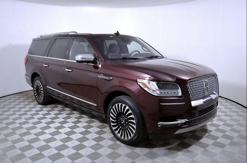 Burgundy 2019 Lincoln Navigator L Black Label