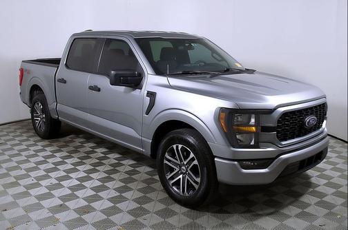 Iconic Silver Metallic 2023 Ford F-150 XL