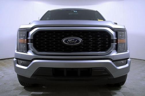 Iconic Silver Metallic 2023 Ford F-150 XL
