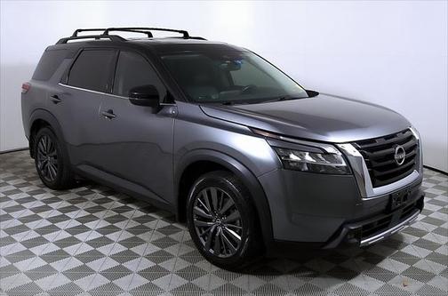 2022 Nissan Pathfinder SL 2WD