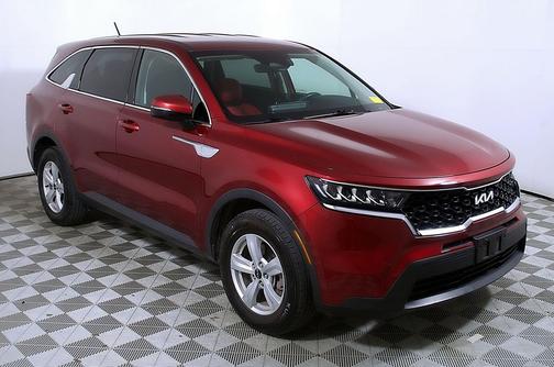 2022 Kia Sorento LX