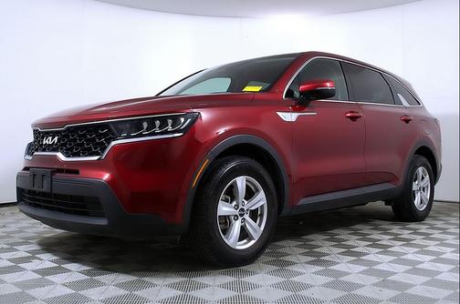 2022 Kia Sorento LX