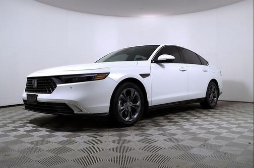 Platinum White Pearl 2025 Honda Accord Hybrid EX-L