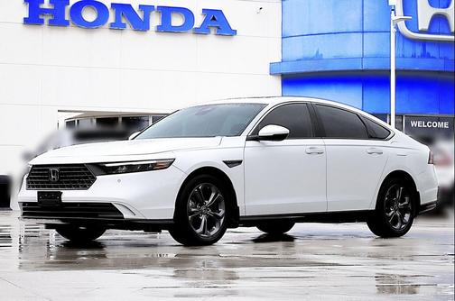 Platinum White Pearl 2025 Honda Accord Hybrid EX-L
