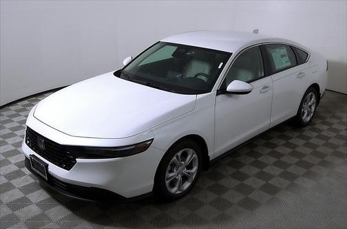 2025 Honda Accord LX 1.5T