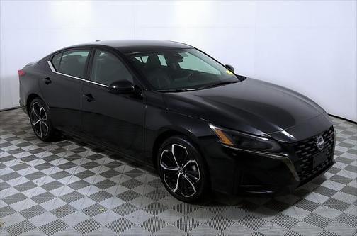 2024 Nissan Altima SR FWD