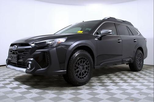 2025 Subaru Outback Touring XT