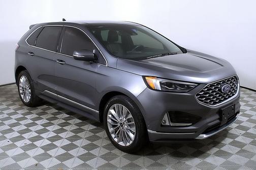 Carbonized Gray Metallic 2021 Ford Edge Titanium